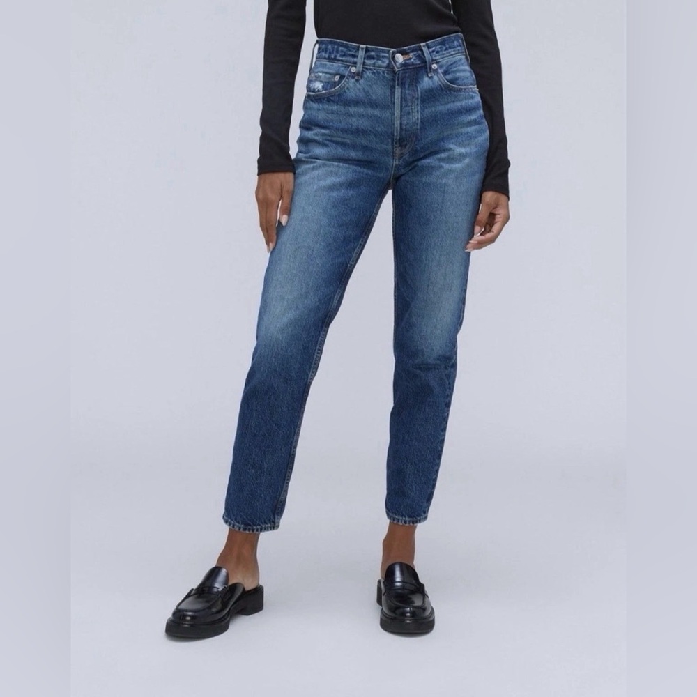 Everlane The Local 90s Cheeky Straight Jean | Size 32 with 29.5” inseam